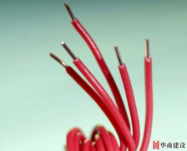 現(xiàn)在裝修都把電線藏在墻壁里，線路老化了能換嗎