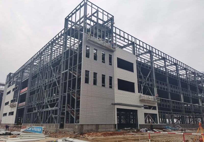 華商建設(shè)，專業(yè)的鋼結(jié)構(gòu)廠房建設(shè)公司